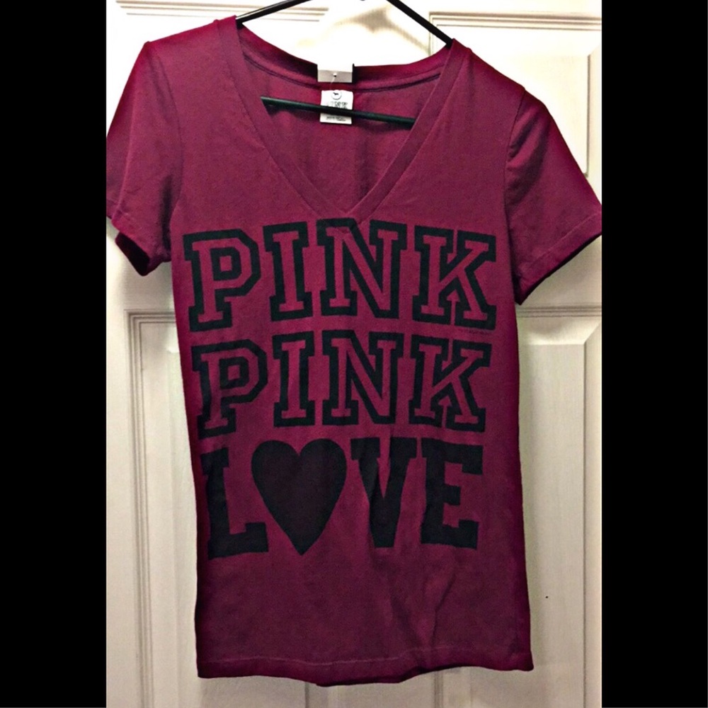 PINK VICTORIA SECRET tee